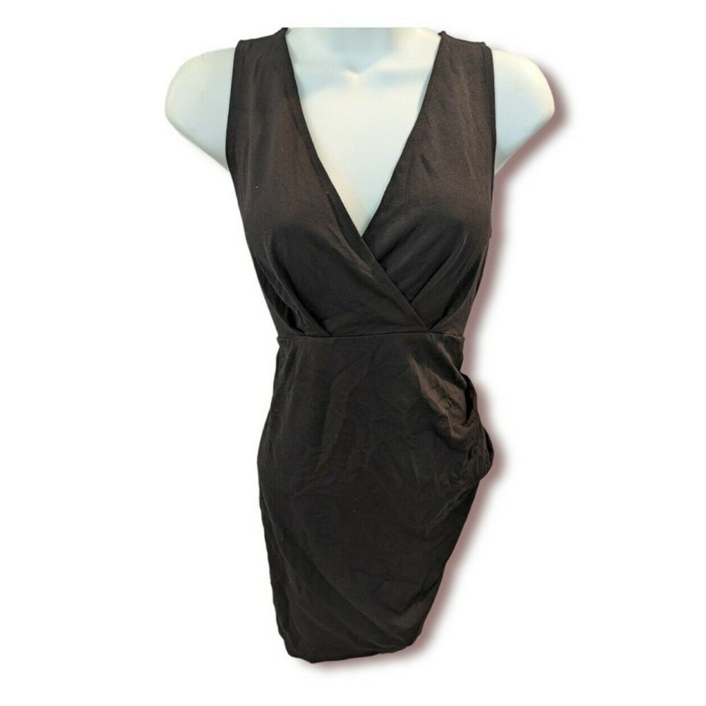 Laughido Black Sleeveless V-neck Short Stretch Dress Size S
